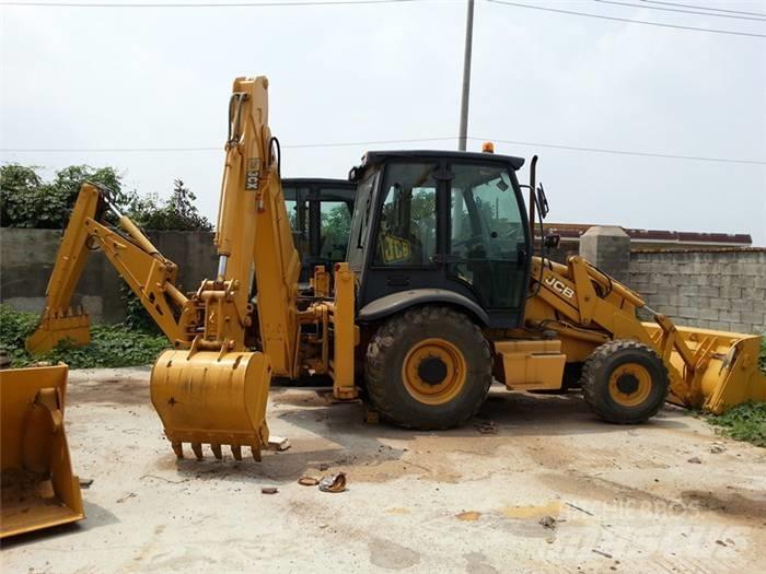 JCB 3 CX Retroescavadeiras