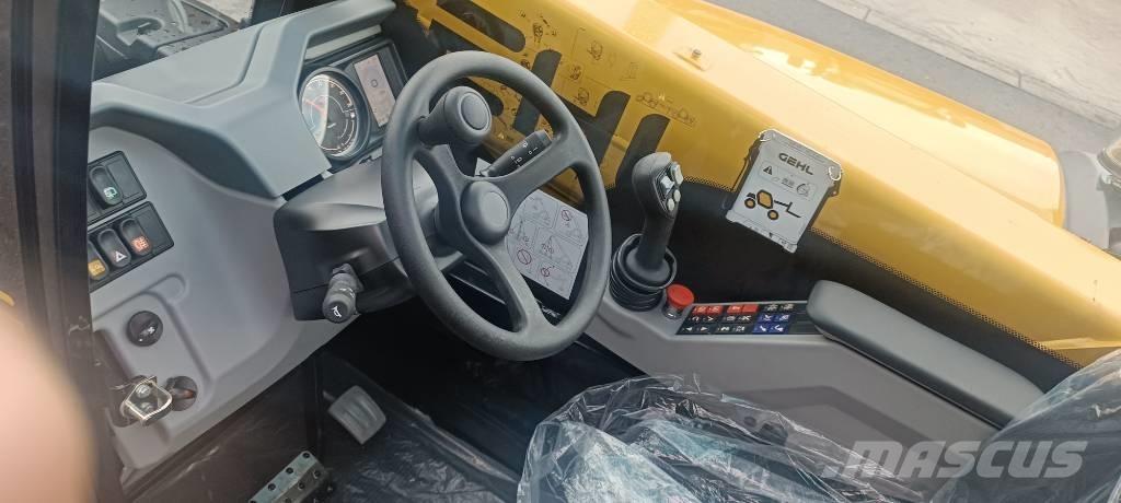 Gehl GCT 3-14+ Manipulador telescópico