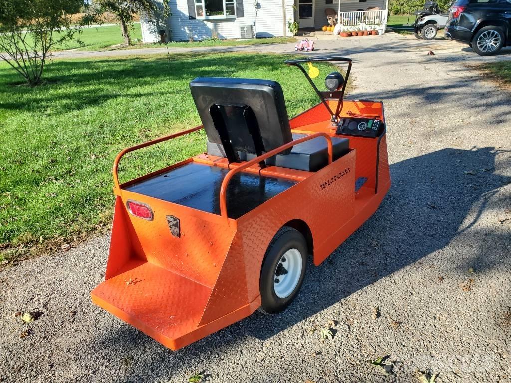 Taylor-Dunn SS536 Tractores de reboque