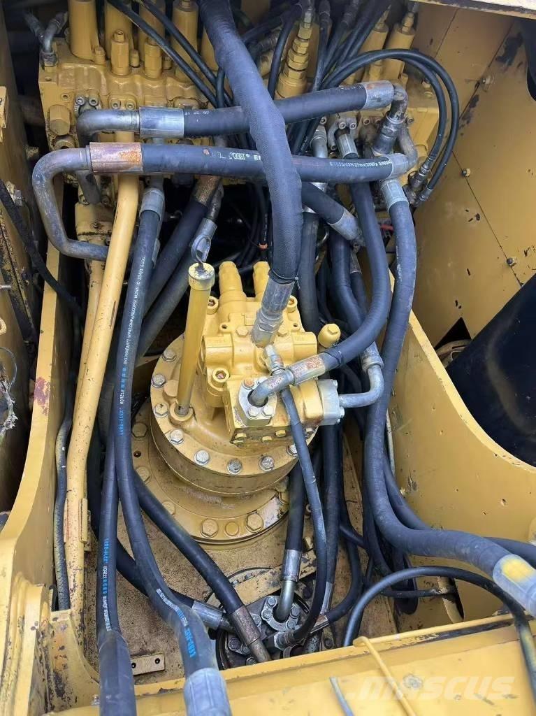CAT 320 D Escavadeiras de esteiras