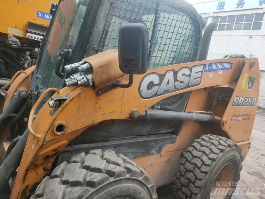 CASE SR 250 Minicarregadeiras