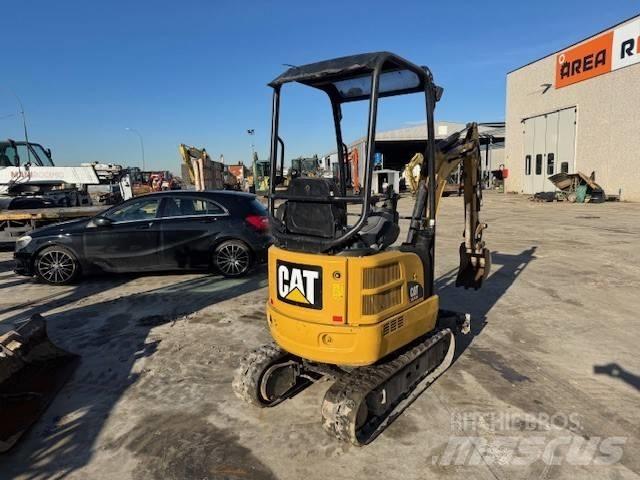CAT 301.7 D Miniescavadeiras
