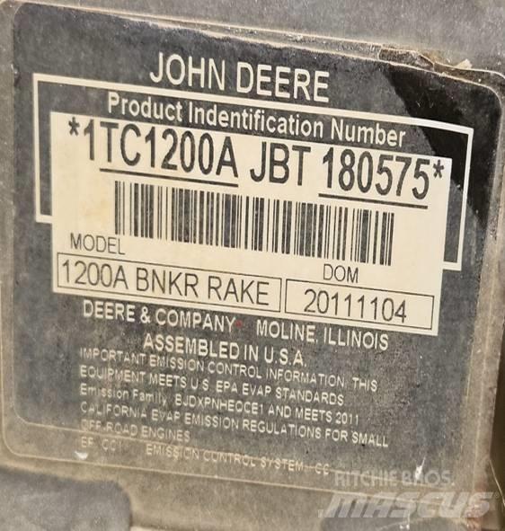 John Deere 1200 A Ancinhos