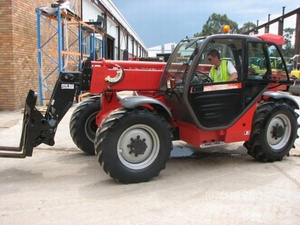 Manitou MT1033HLT Manipulador telescópico