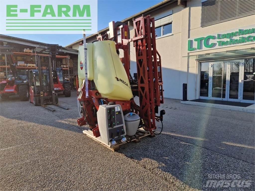 Hardi Mega 12 Pulverizadores rebocados