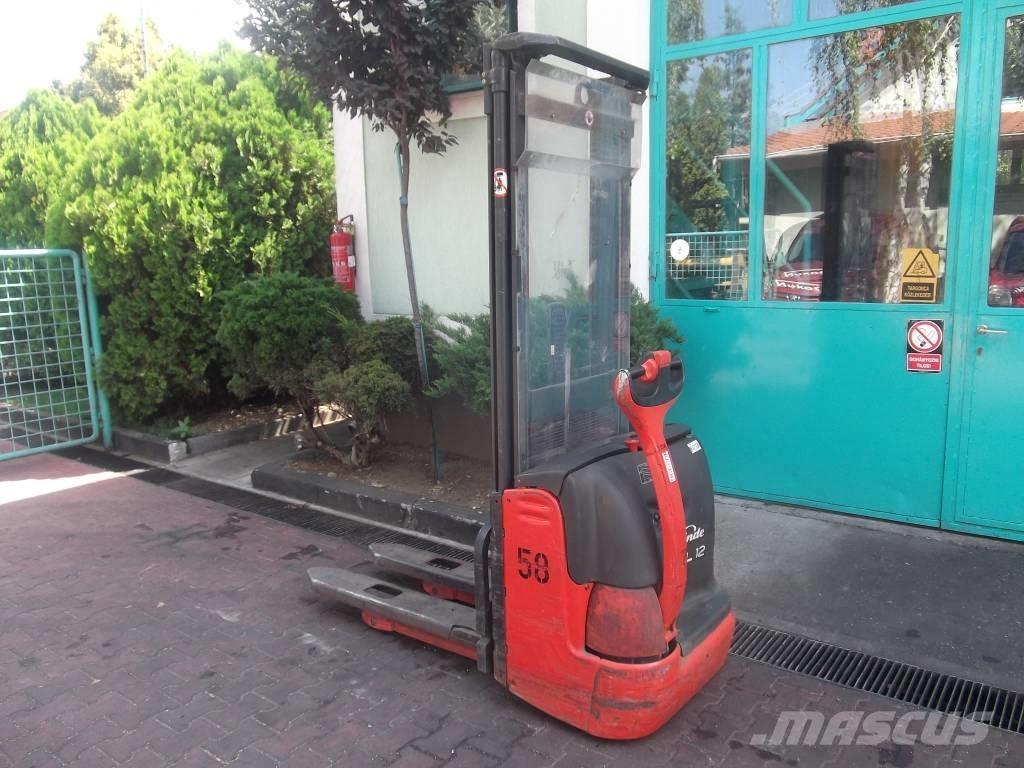Linde L 12 V-2336 Self propelled stackers