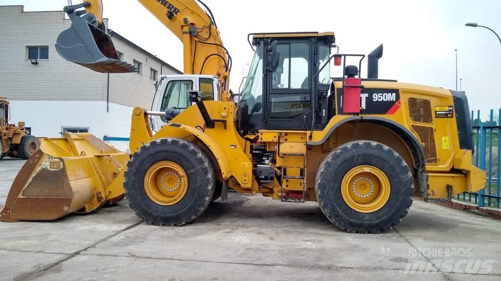 CAT 950M Carregadeiras de rodas