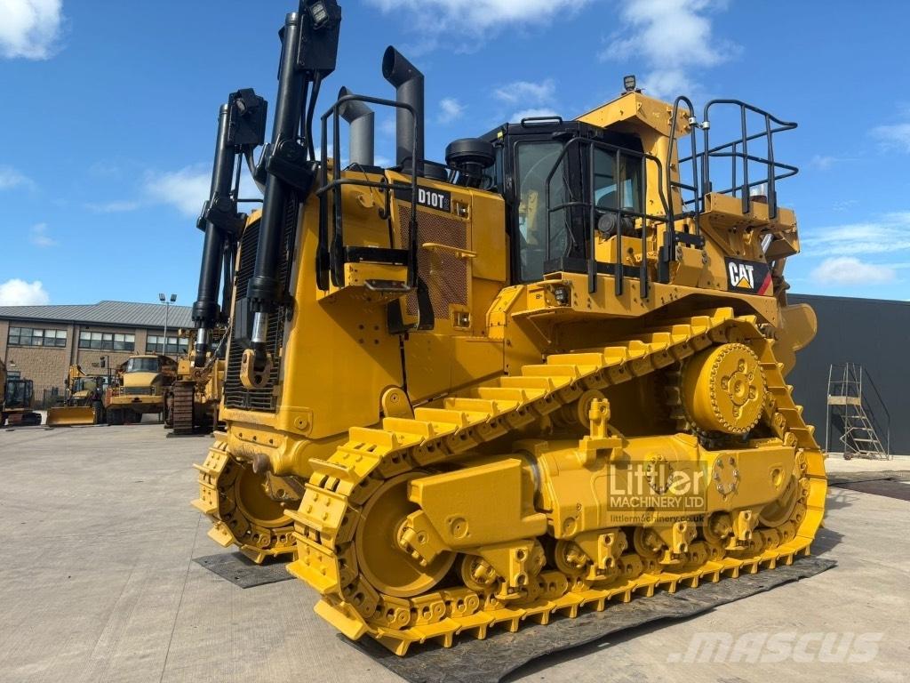 CAT D 10 T 2 Dozers - Tratores rastos