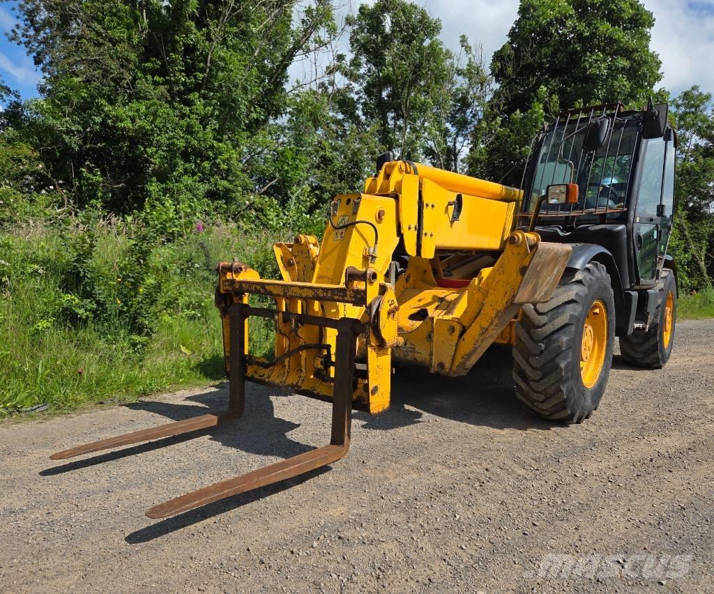 JCB 535-140 Turbo Manipulador telescópico