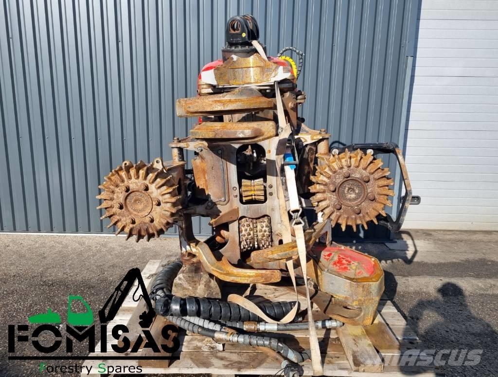 Komatsu C144 Cabeças de ceifeiras