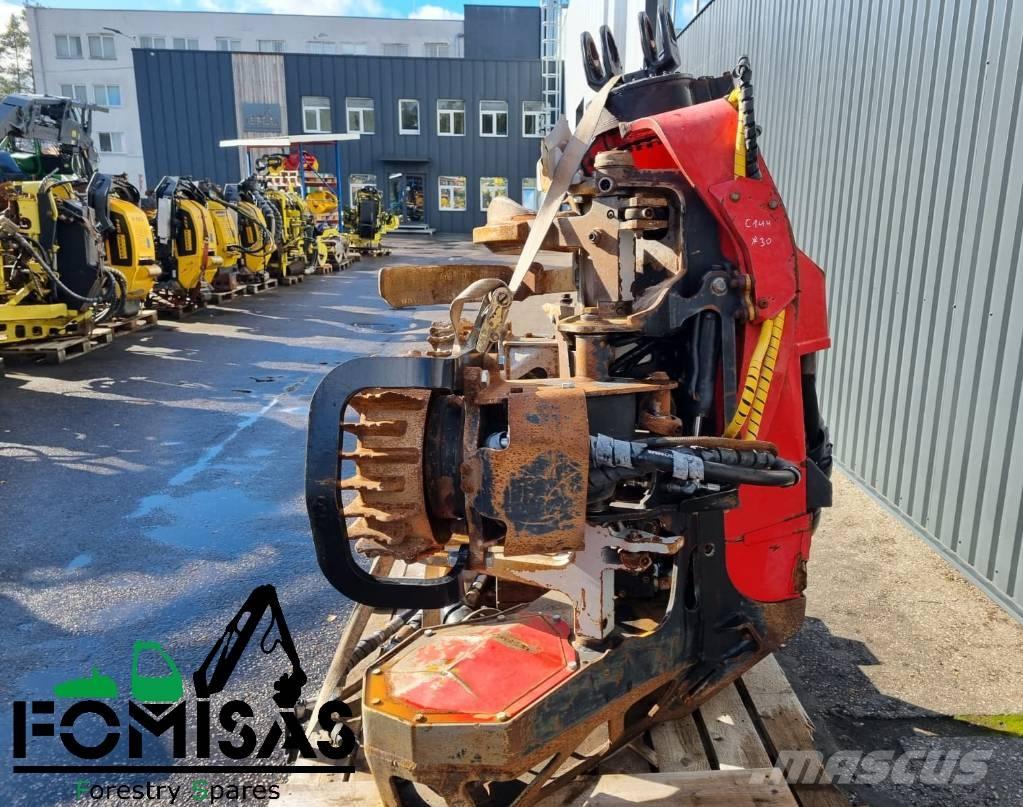 Komatsu C144 Cabeças de ceifeiras