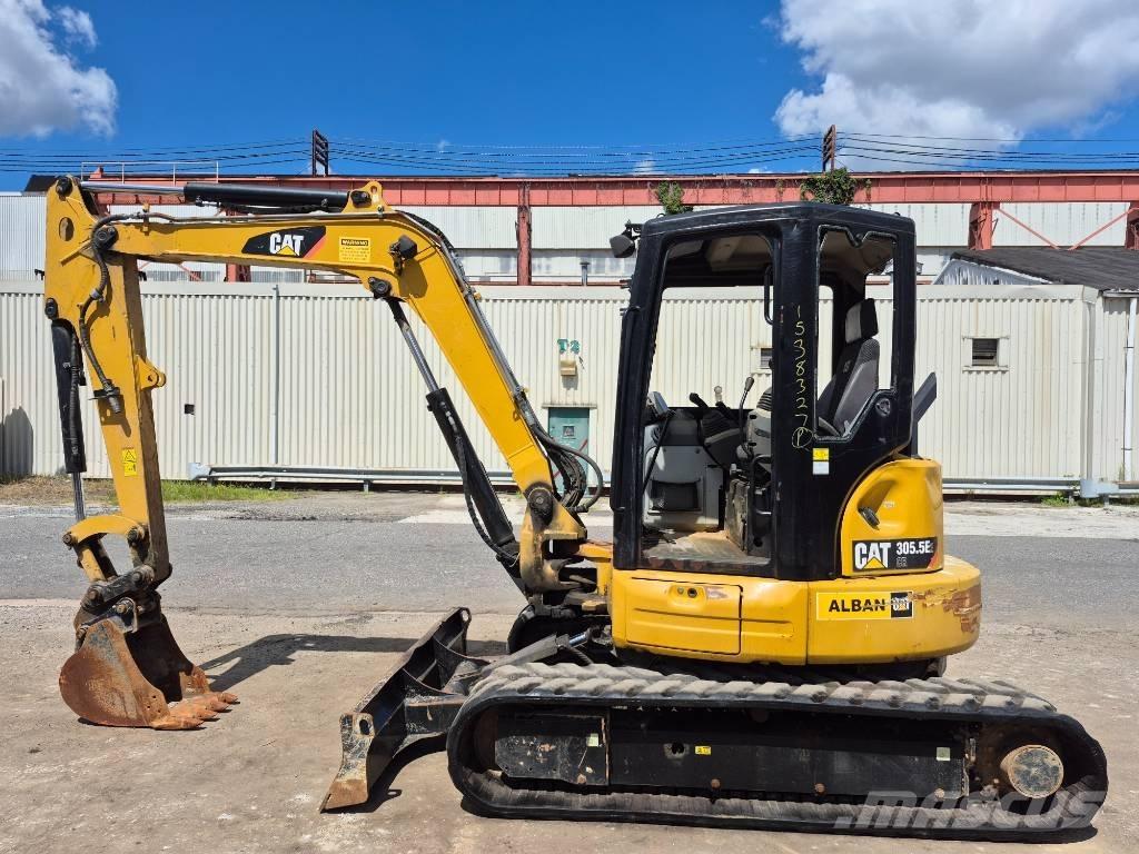 CAT 305.5 Miniescavadeiras