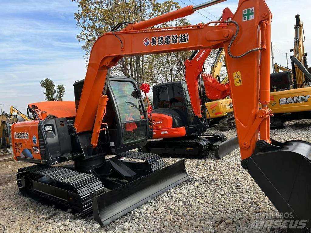 Hitachi 70 Escavadeiras de esteiras