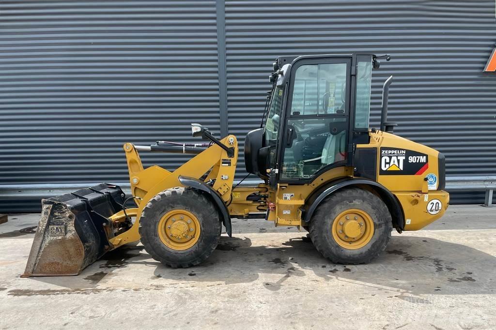CAT 907M Carregadeiras de rodas