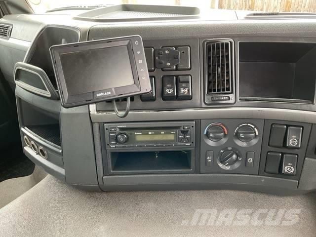 Volvo FM 380 Camiões Ampliroll