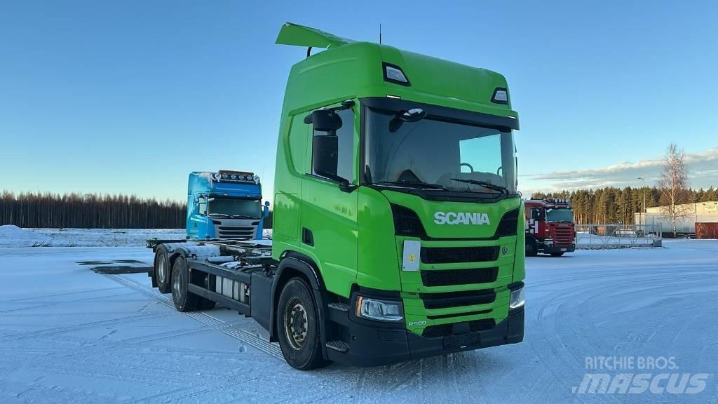 Scania R 500 Camiões de chassis e cabine