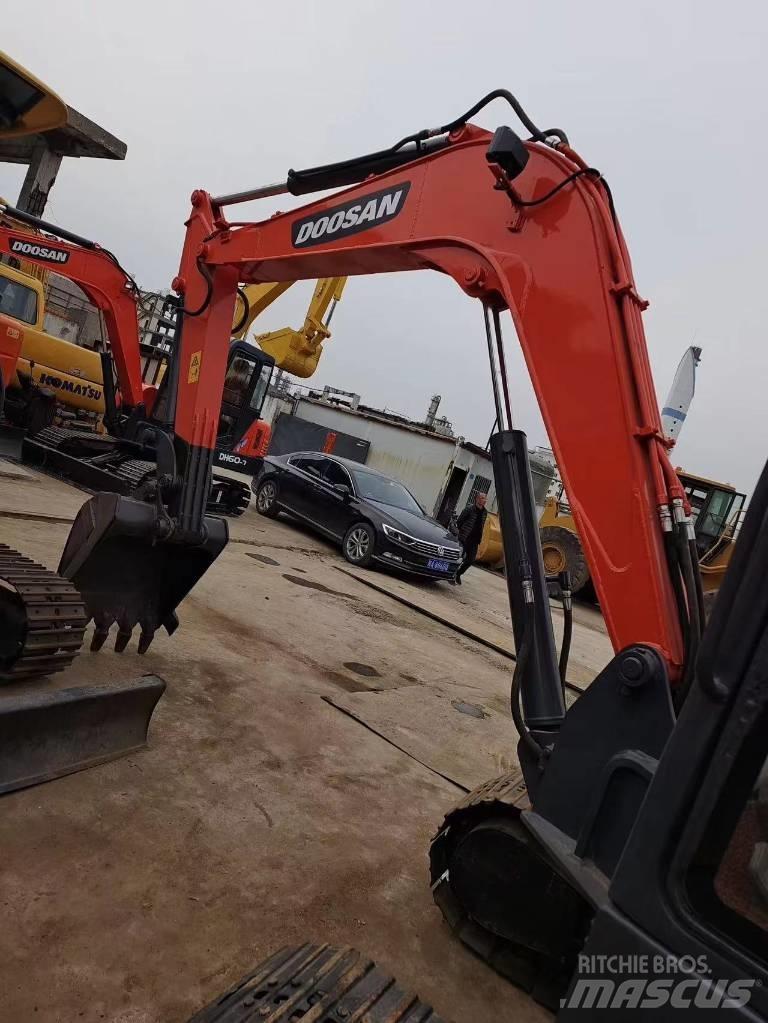 Doosan DH 60-7 Miniescavadeiras