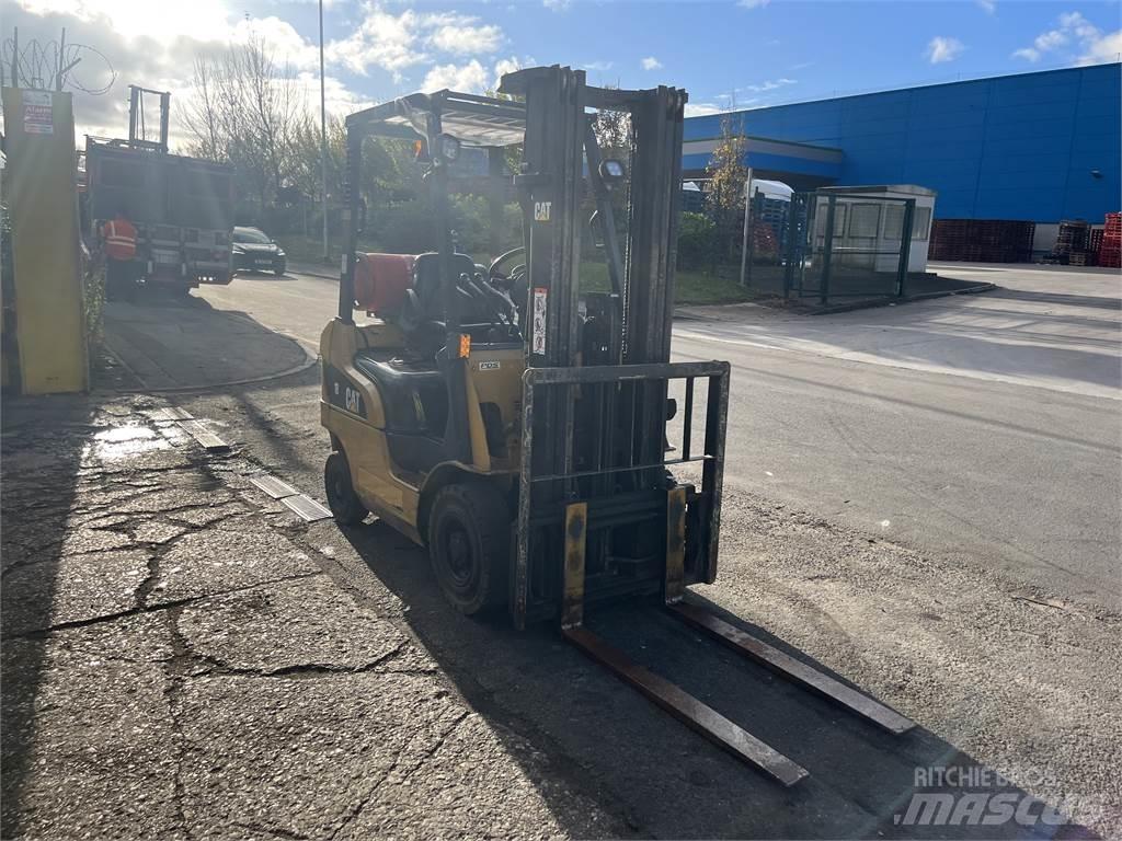 CAT GP18NT Empilhadores a gás
