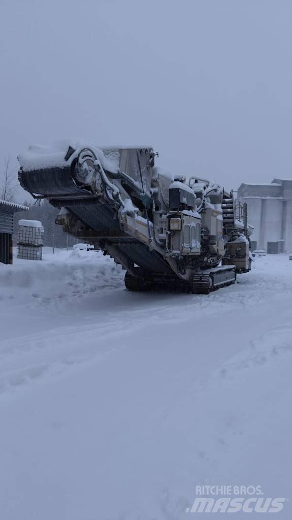 Metso LT 300 S Britadores móveis