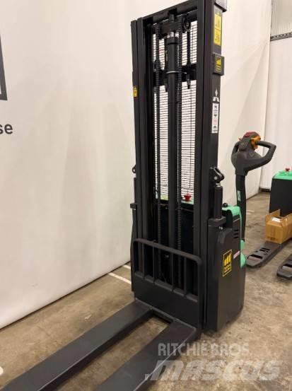 Mitsubishi SBP12QLDI Empilhador para operador externo
