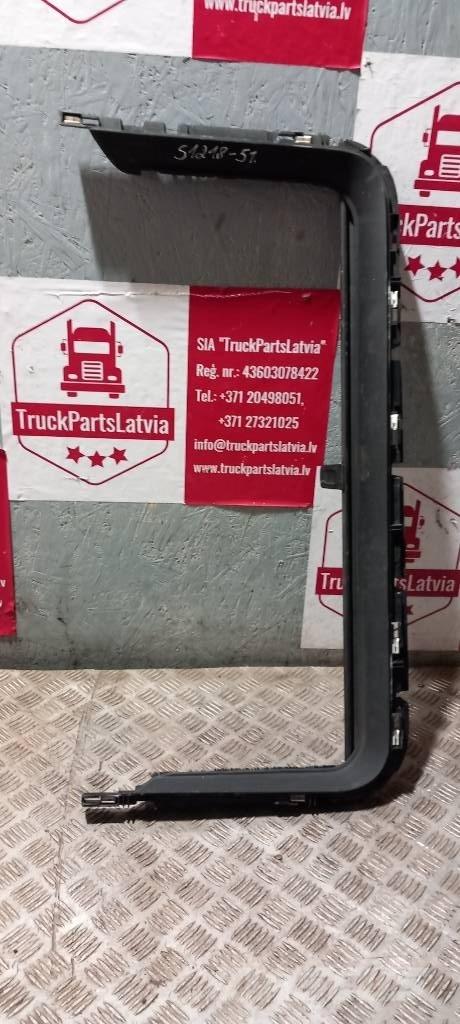 Scania R 440    2051939 Cabines e interior