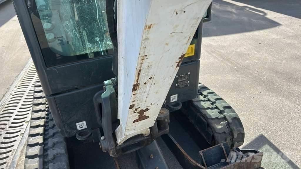 Bobcat E17 Miniescavadeiras
