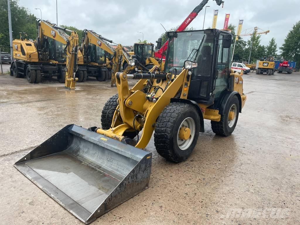 CAT 906 M Carregadeiras de rodas