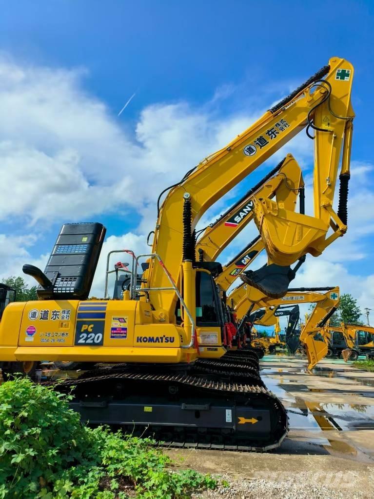 Komatsu PC 220-8 Escavadeiras de esteiras