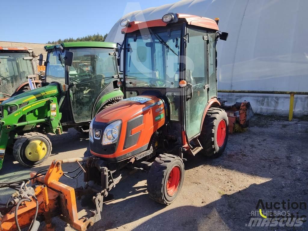 Kioti CK 2810 Tratores Agrícolas usados