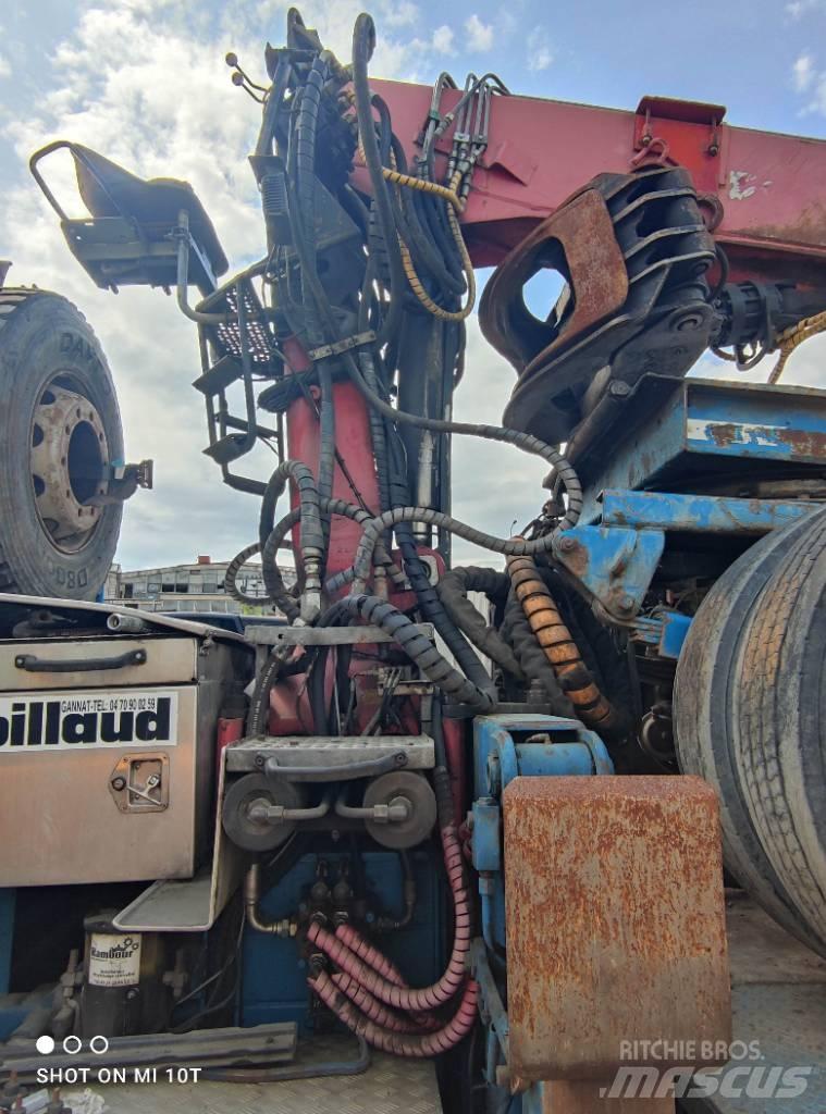 Jonsered 2490 Gruas para troncos