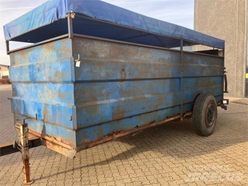  - - - 8M KREATURVOGN Outros reboques agricolas