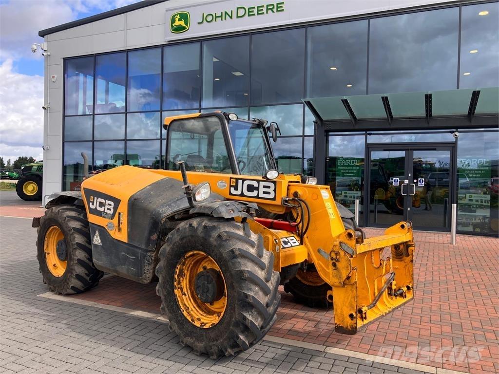 JCB 526.56 AgriPlus Telescópicas para Agricultura