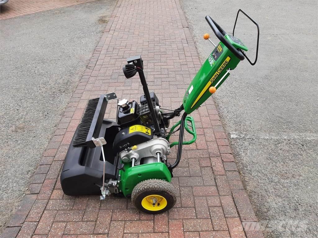 John Deere 220SL Corta-Relvas walk-behind