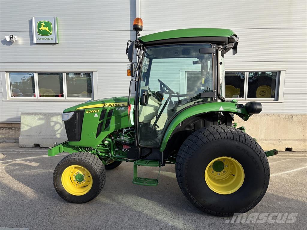 John Deere 4066R Tractores compactos