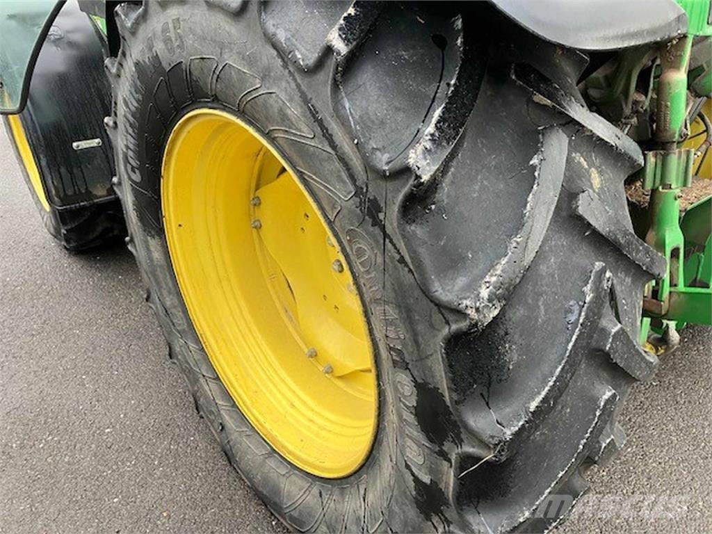 John Deere 5115M Tratores Agrícolas usados