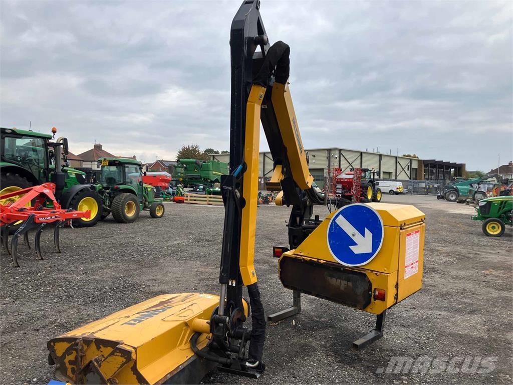 McConnel PA5570 Corta-Sebes