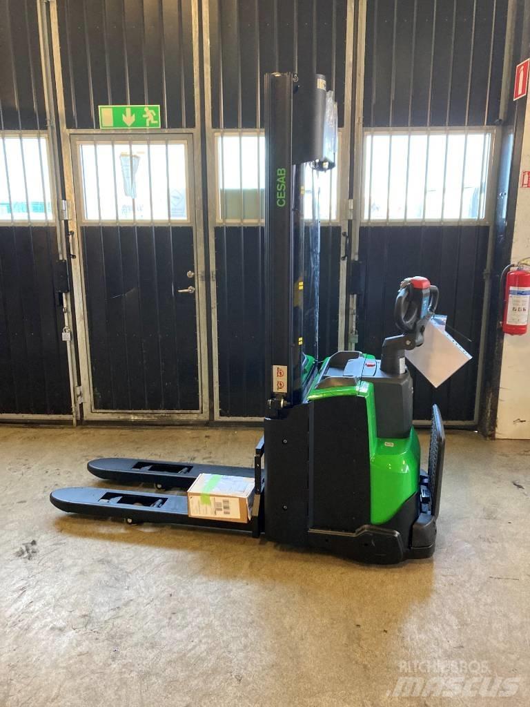 Cesab S 212 L Empilhador para operador externo