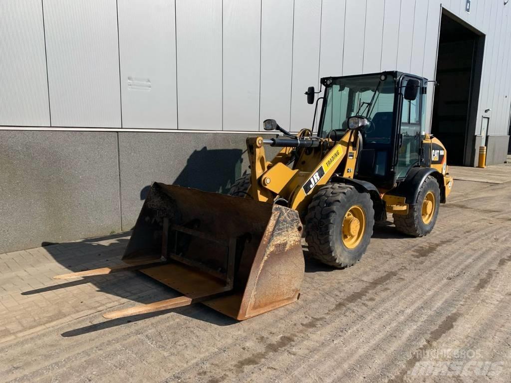 CAT 906 M Carregadeiras de rodas