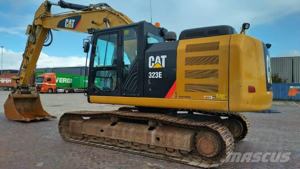 CAT 323 EL Escavadeiras de esteiras