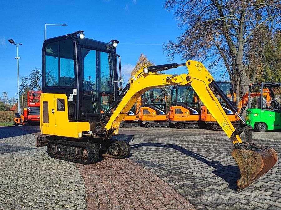 JCB 15 C-1 Miniescavadeiras