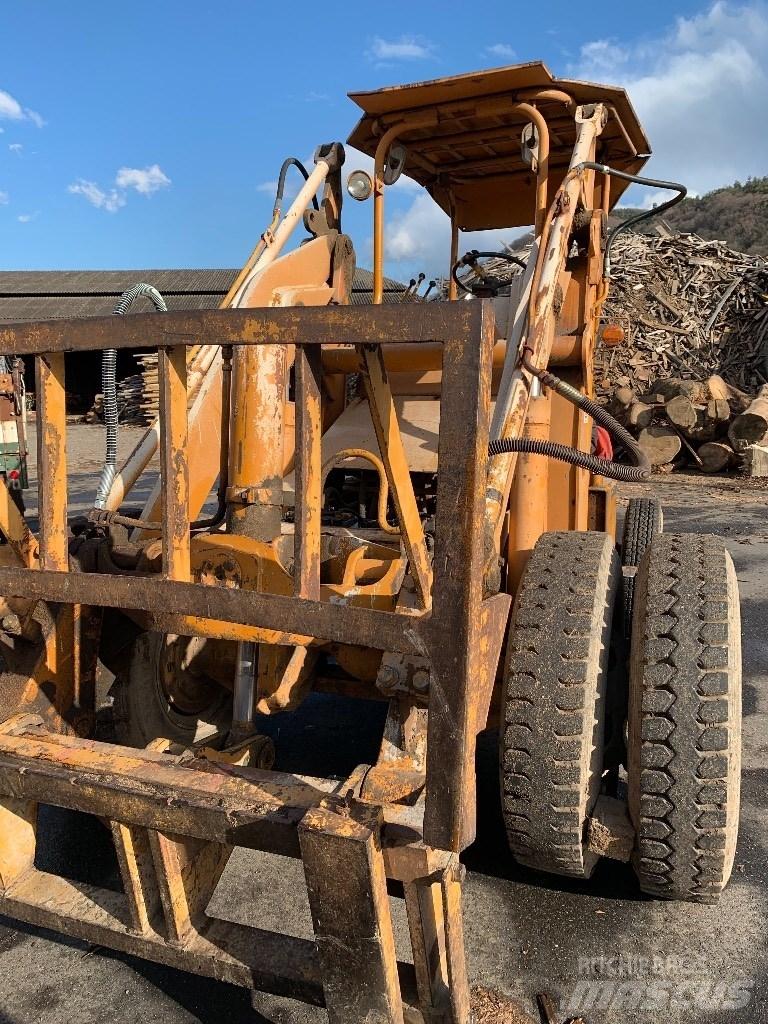 Komatsu SD25-1 Empilhadores Elevadores
