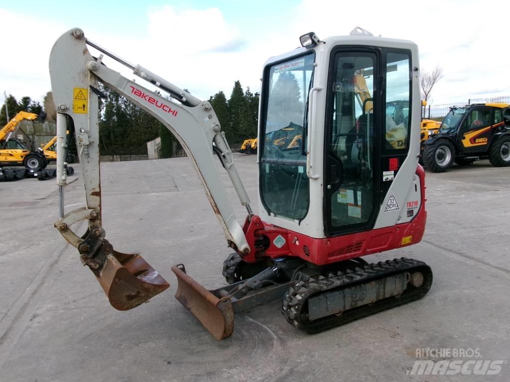 Takeuchi TB 216 Miniescavadeiras