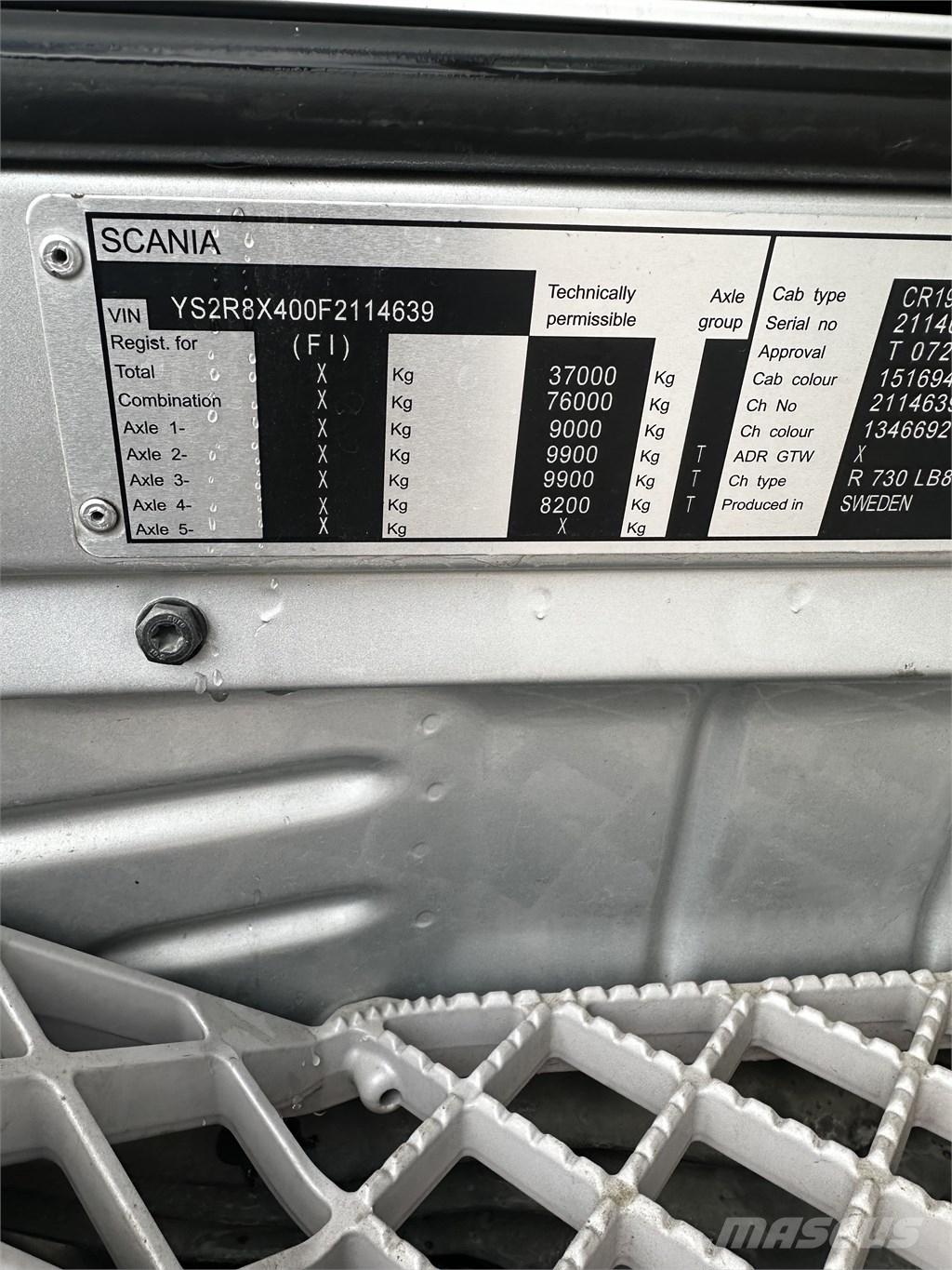Scania R 730 Caminhões de caixa fechada