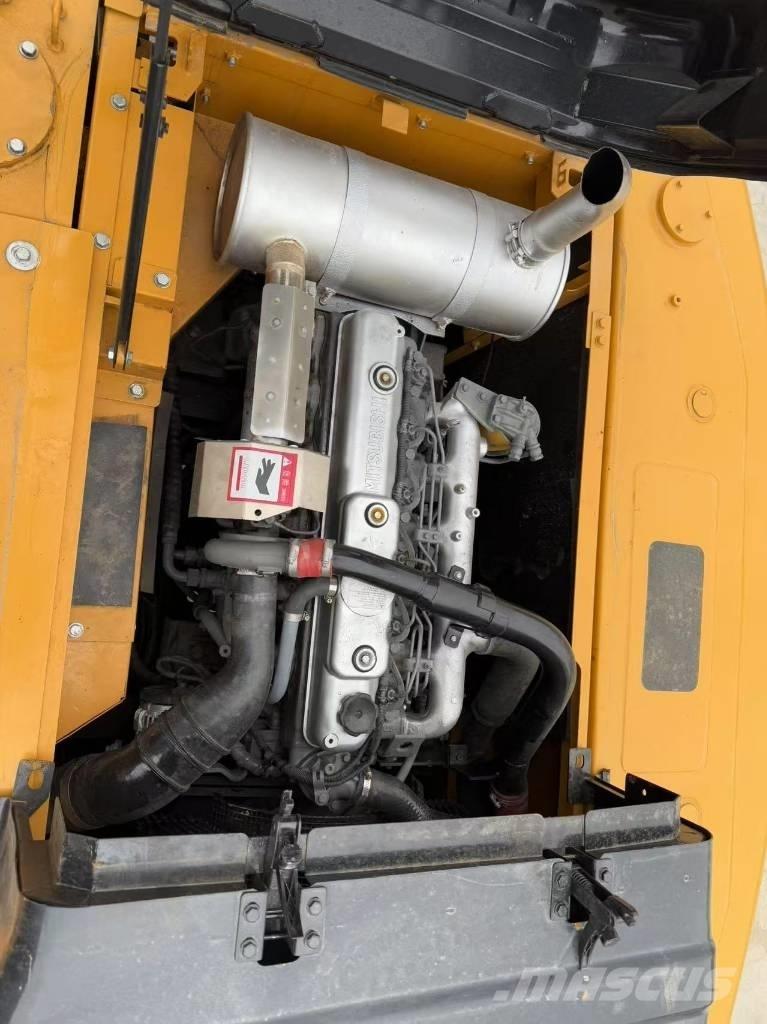 Sany SY 215 C Escavadeiras de esteiras