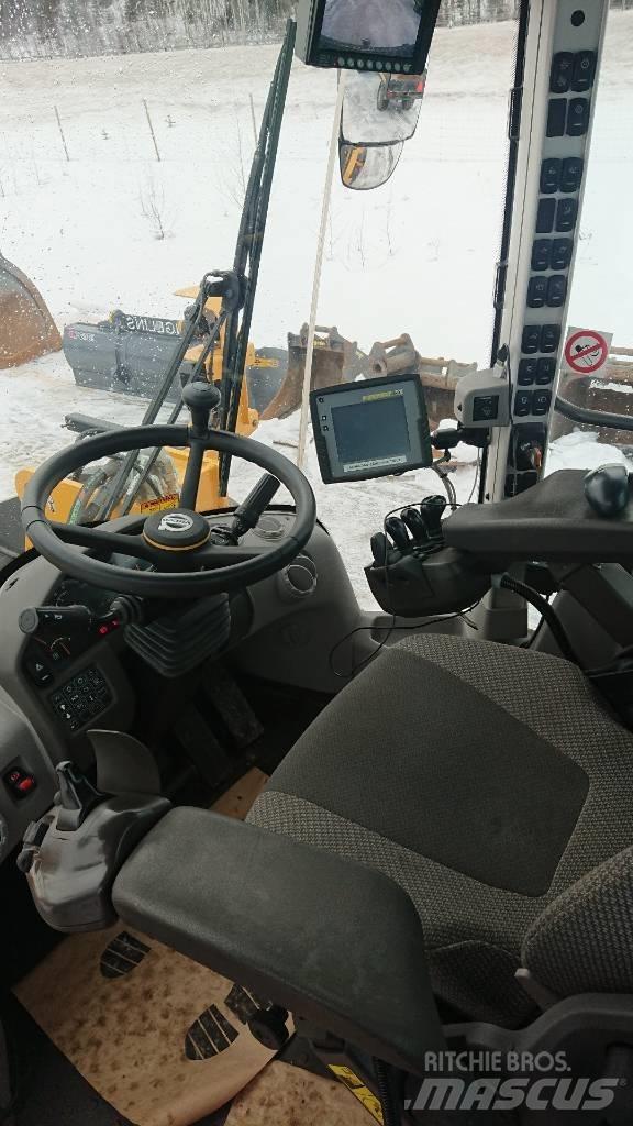 Volvo L120H, UTHYRES Carregadeiras de rodas