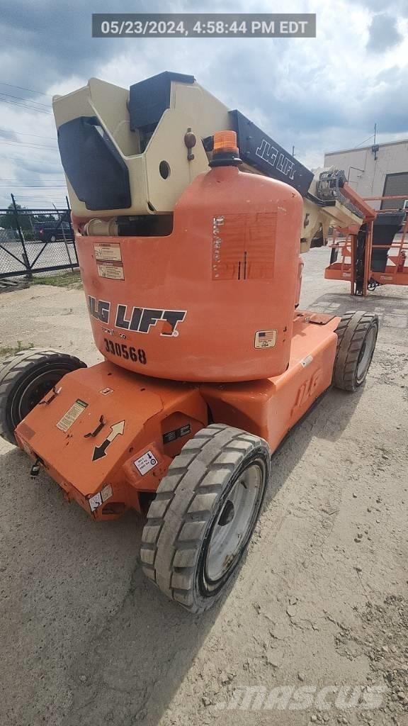 JLG E 450 AJ Elevadores braços articulados