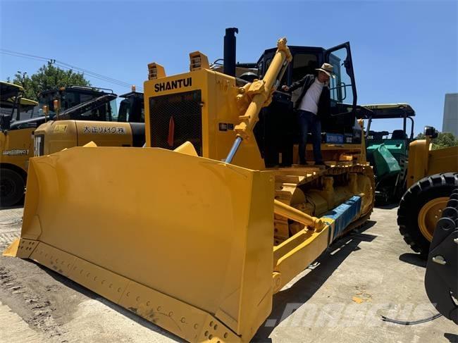 Shantui SD 32 Dozers - Tratores rastos
