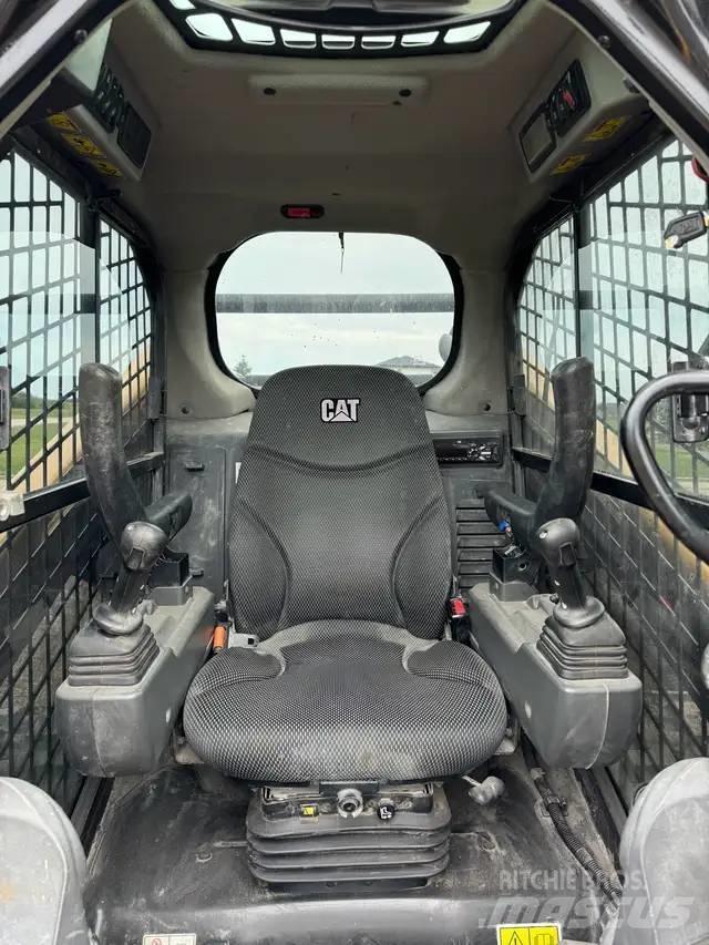 CAT 289 D3 Minicarregadeiras