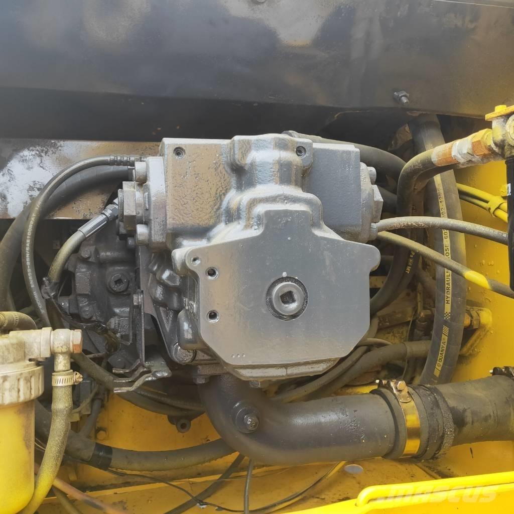 Komatsu PC200-7 Escavadeiras de esteiras