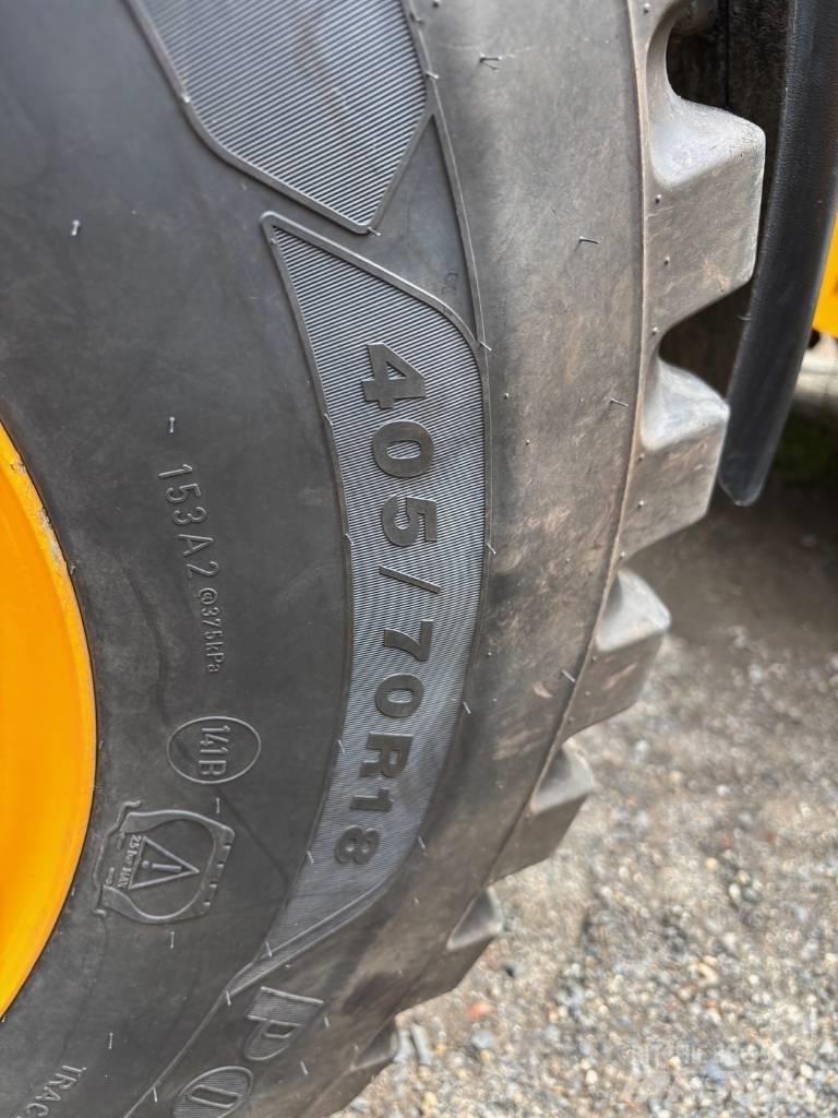 JCB 407 Carregadeiras de rodas